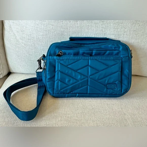 Lug Scoop 2 Crossbody Bag NWOT - Picture 4 of 6